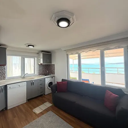 Stunning Sea View With Spacious Terrace Lägenhet Ayvalı