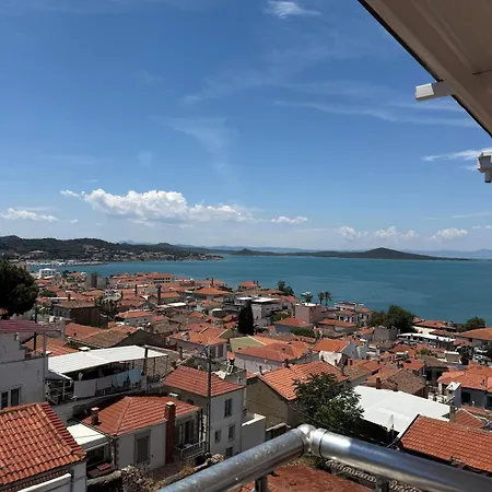 Stunning Sea View With Spacious Terrace *